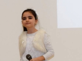49896319_357725151472794_1467284987228192768_n